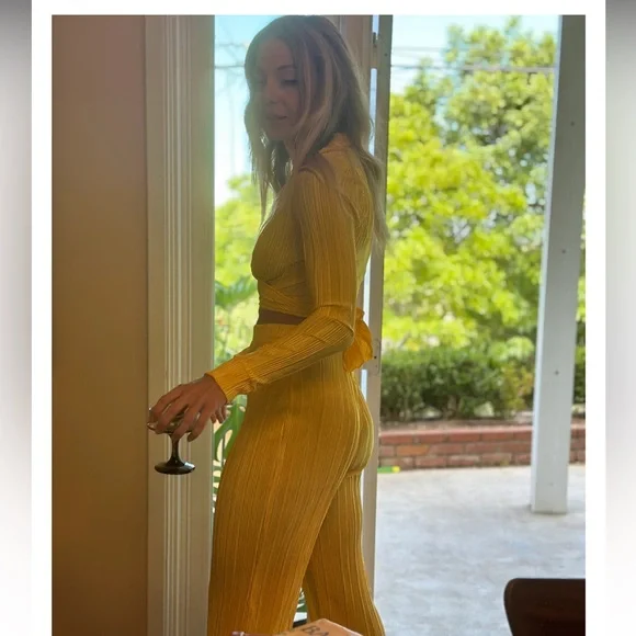 Stoned Immaculate “Fox on the Run” set in yellow size L - Picture 10 of 12